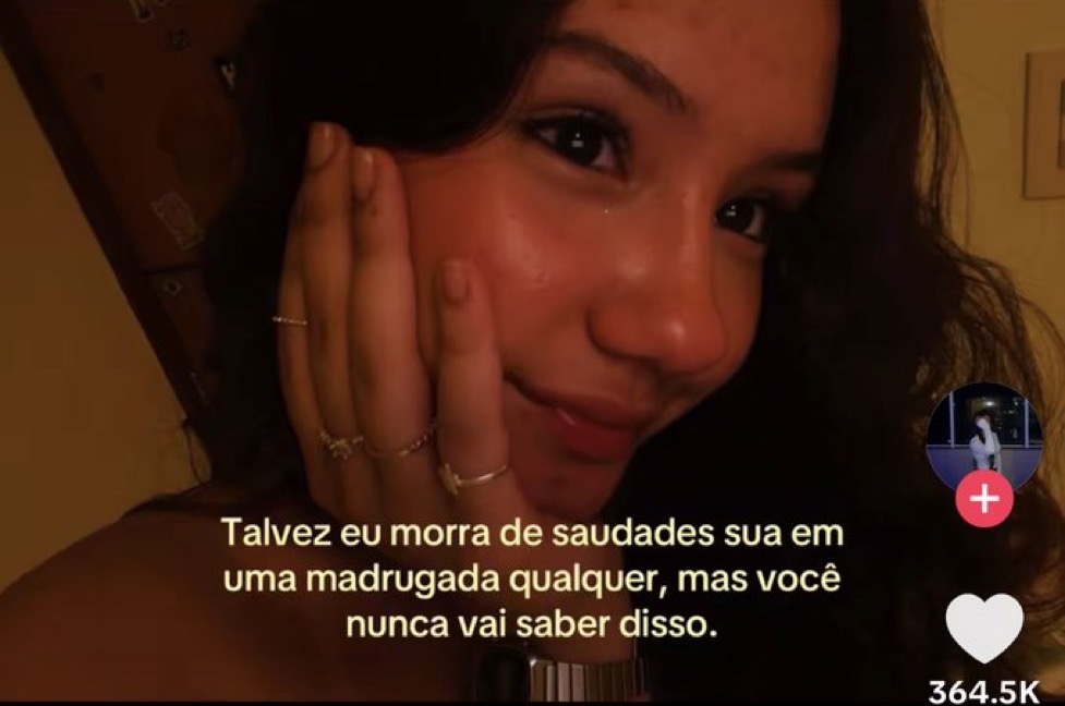 Tiktok fora de contexto tweet media