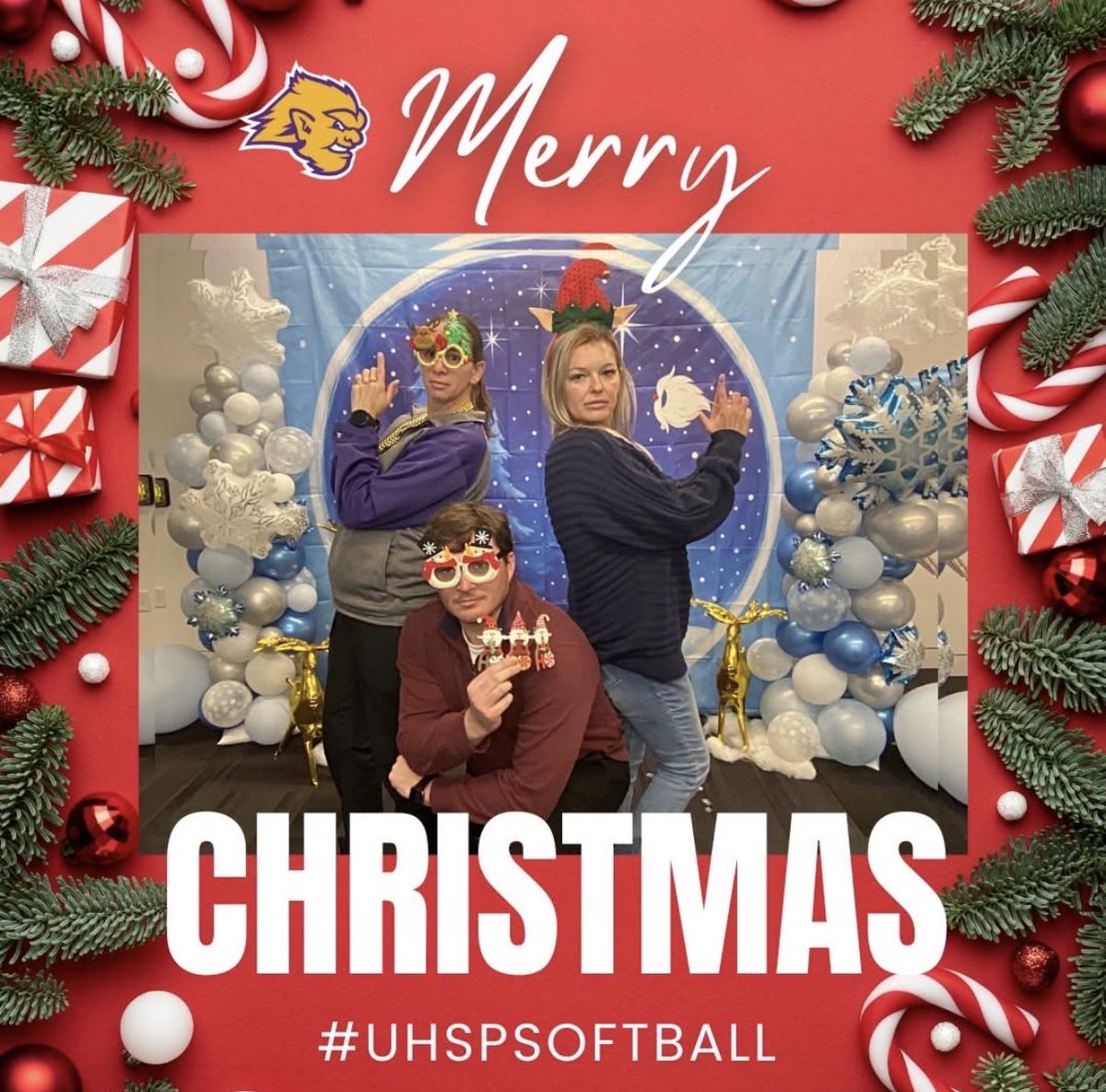 From #UHSPsoftball coaches, we would like to wish you a very Merry Christmas! May your holiday be filled with family, friends, and love.
#UHSPathletics #uhspedu #NAIAsoftball