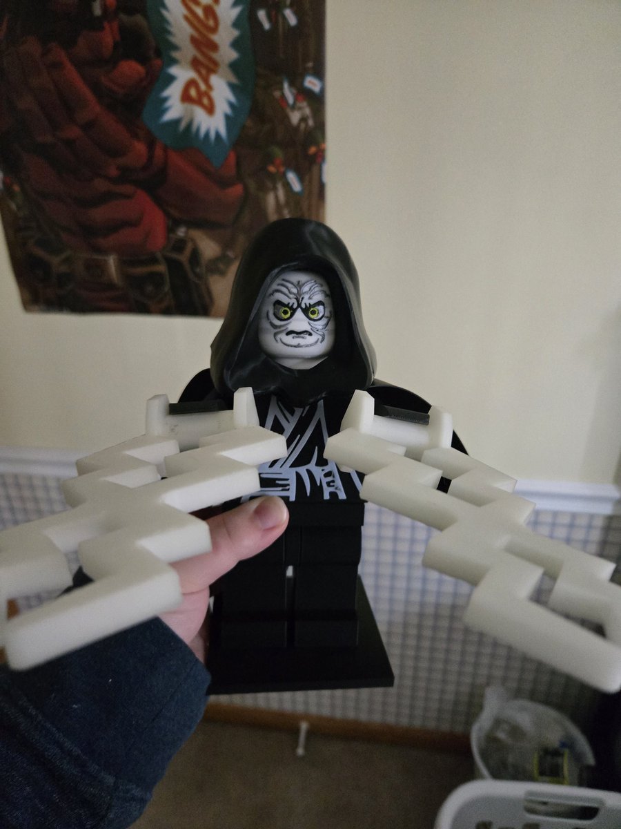 Merry Christmas to all my  clementines! Hope you're getting everything you ever wanted...meanwhile I got this thing. It's literally a big size lego figure Palpatine that my brother literally found god knows where. It's not lego but it's hand crafted and apparently you can take it