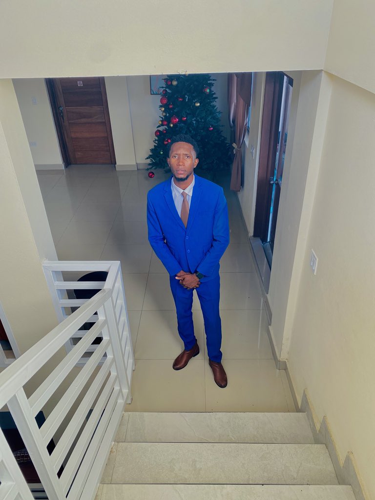 ToussaintAmaing's tweet image. M patisipe plizyè fwa nan bagy sa yo 😇
M pa jnm jwenn like ni comment 😂
Men M pp dekouraje 😂
Mp bab nou Lò