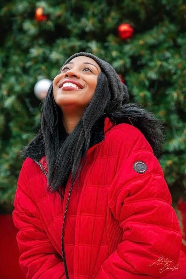 Chardelle Moore tweet media