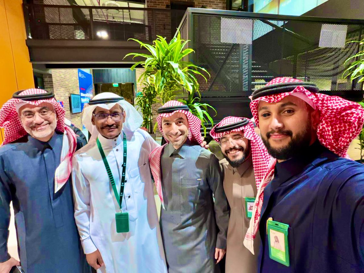 عبدالله الوثلان tweet media