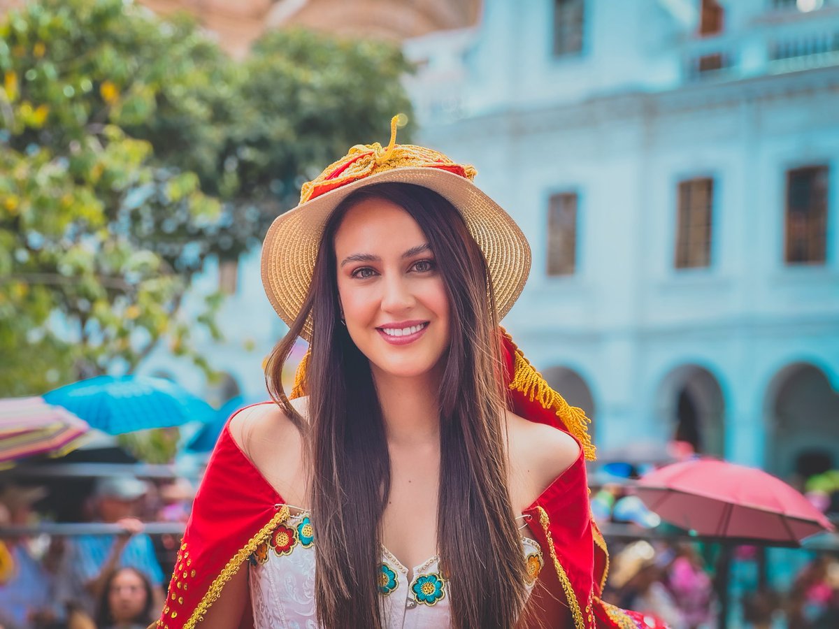 FerMachadoCom's tweet image. #PaseDelNiñoViajero 2025
Equipo:  #iphone13promax 
Corrección: #Lightroom
#Photos #wordpressphoto #lessismore #Cuenca