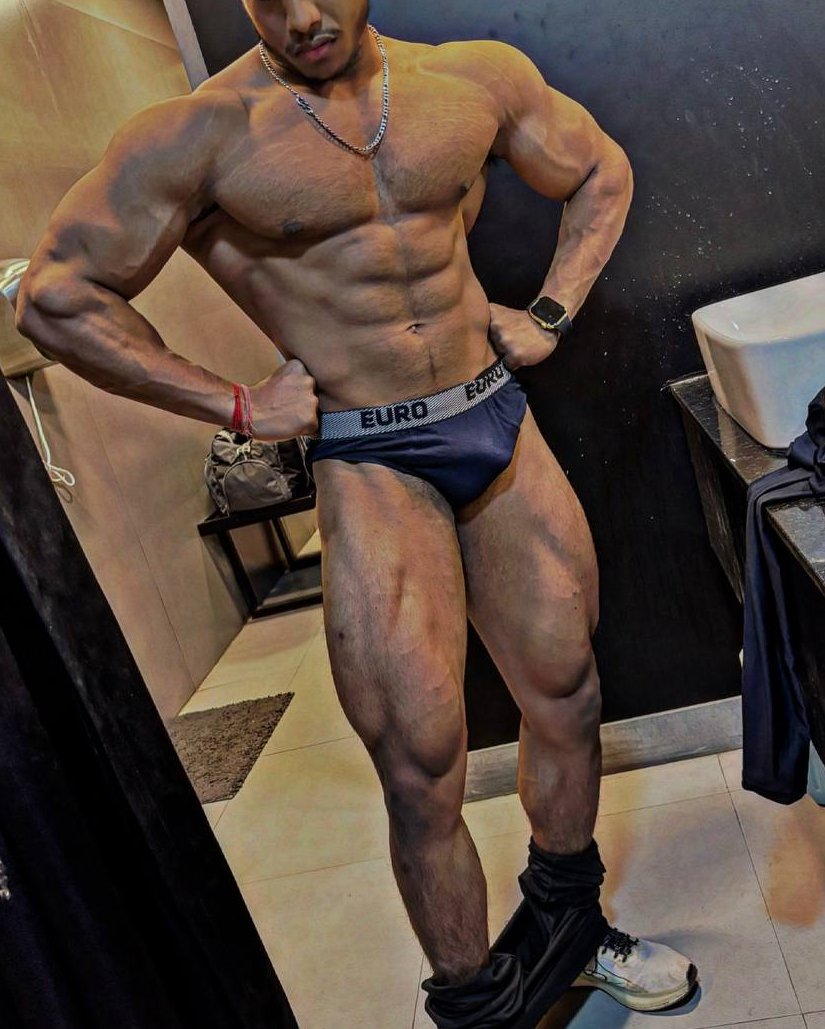 MonstersService's tweet image. 