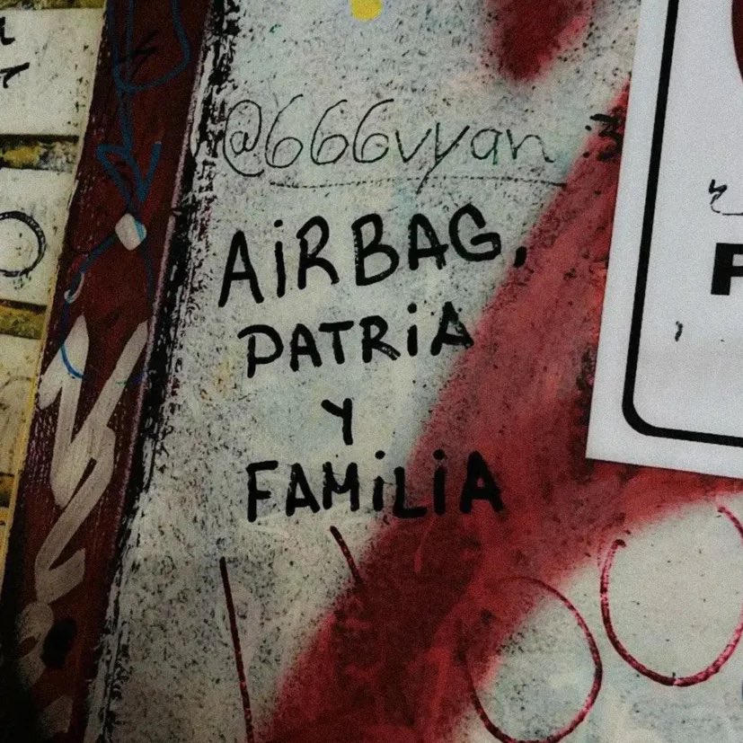 martii❗️ (@maar_airbag) on Twitter photo 