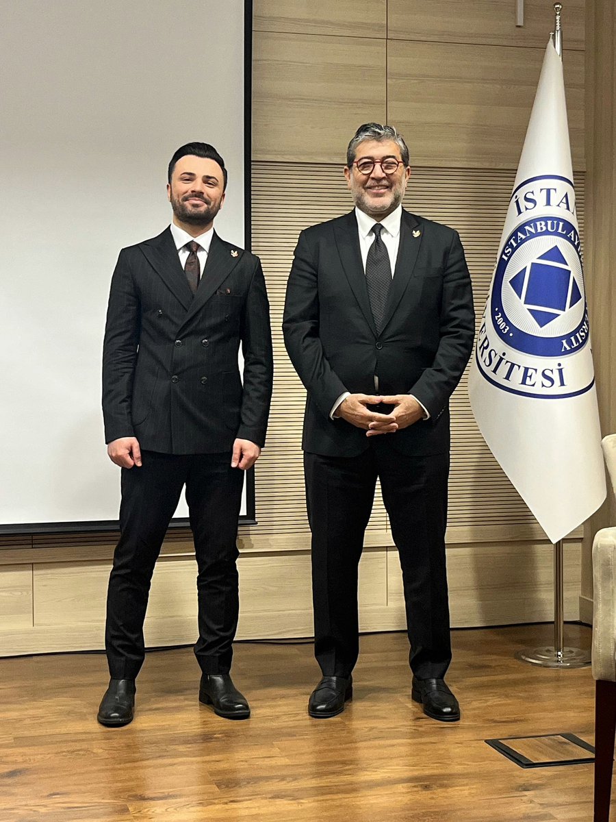 TABA-AmCham Yüksek İstişare Kurulu Üyemiz Sn. Beşir Kemal Ustaoğlu, İstanbul Aydın Üniversitesi’nde düzenlenen panelde değerli değerlendirmelerde bulundu.
Ben de panele, kurumumuz TABA-AmCham’i Executive Director olarak temsilen katıldım.