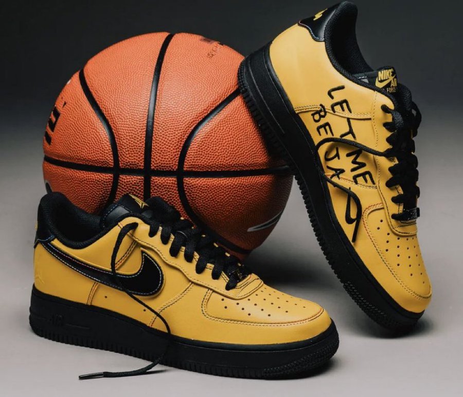 snkr_twitr's tweet photo. AD: FULL RESTOCK
Nike Air Force 1 Low 'Let Me Be Ja'  

Shop -> https://t.co/Sh8uKY5Fqz

Also available here
Shoe Palace https://t.co/cxJt1gTKRs
SnipesUSA https://t.co/cKFMnInSJb https://t.co/dUqtI1rcHK