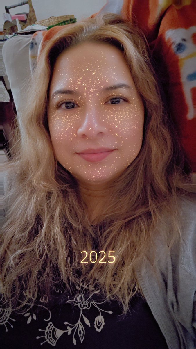 nutshell_noir's tweet image. Merry Christmas 🌲🌲