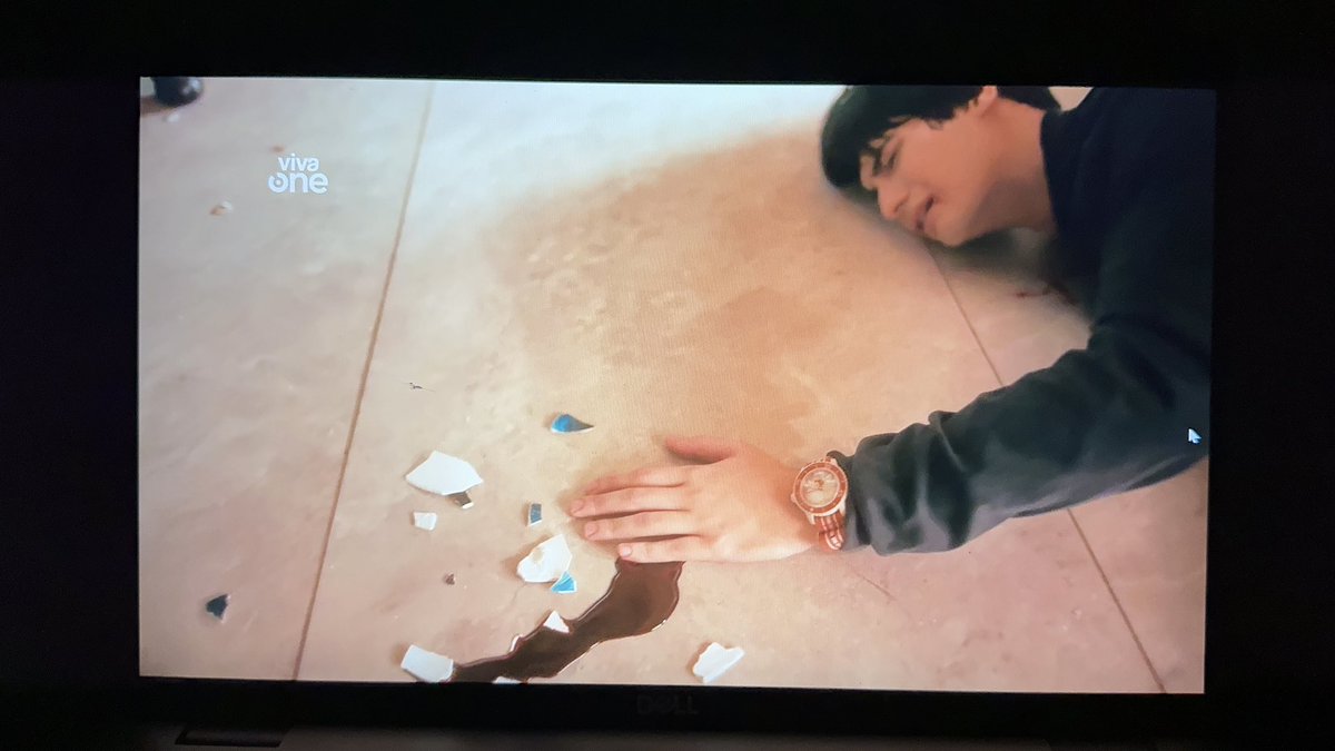 jam_xoxo95_'s tweet photo. SPOILER ALERT!
Andres, you nailed this scene!!! Ang galing mo! 😭👏 https://t.co/aeDMUOJFTP