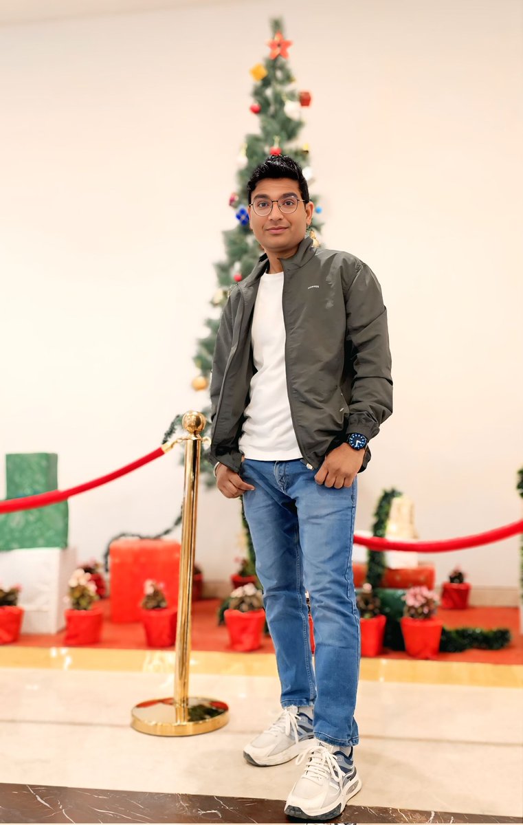 jpjaredaa's tweet image. Marry Christmas #marrychristmas #shorts #shortsfeed #reels #reelsfeed #trending #fbreels #love #photography #travel #motivation #inspiration #photooftheday #fashion