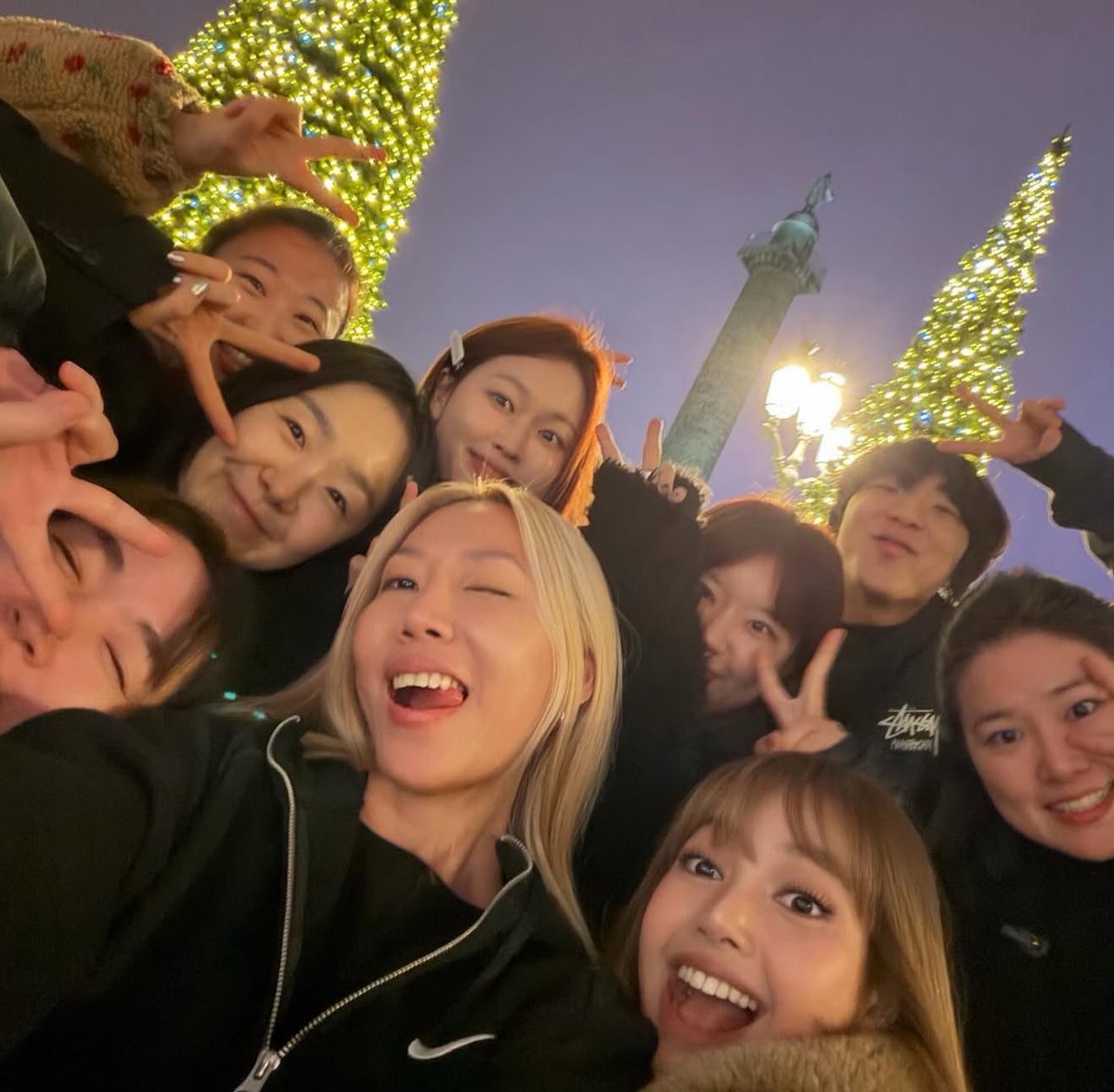 yk2aii's tweet image. LLOUD FAMILY