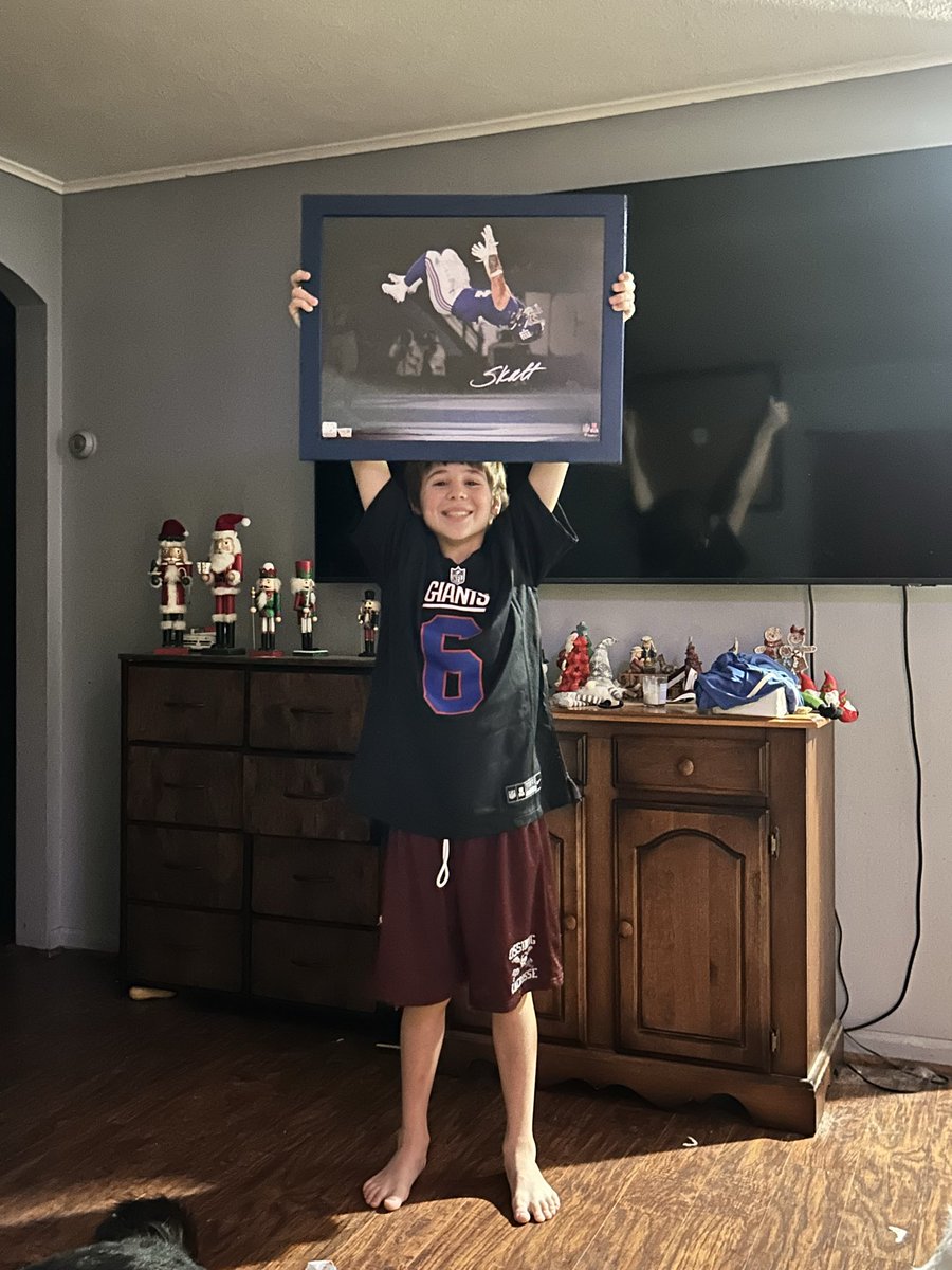 coachemond's tweet photo. @Giants https://t.co/pfbLA6N6Ag