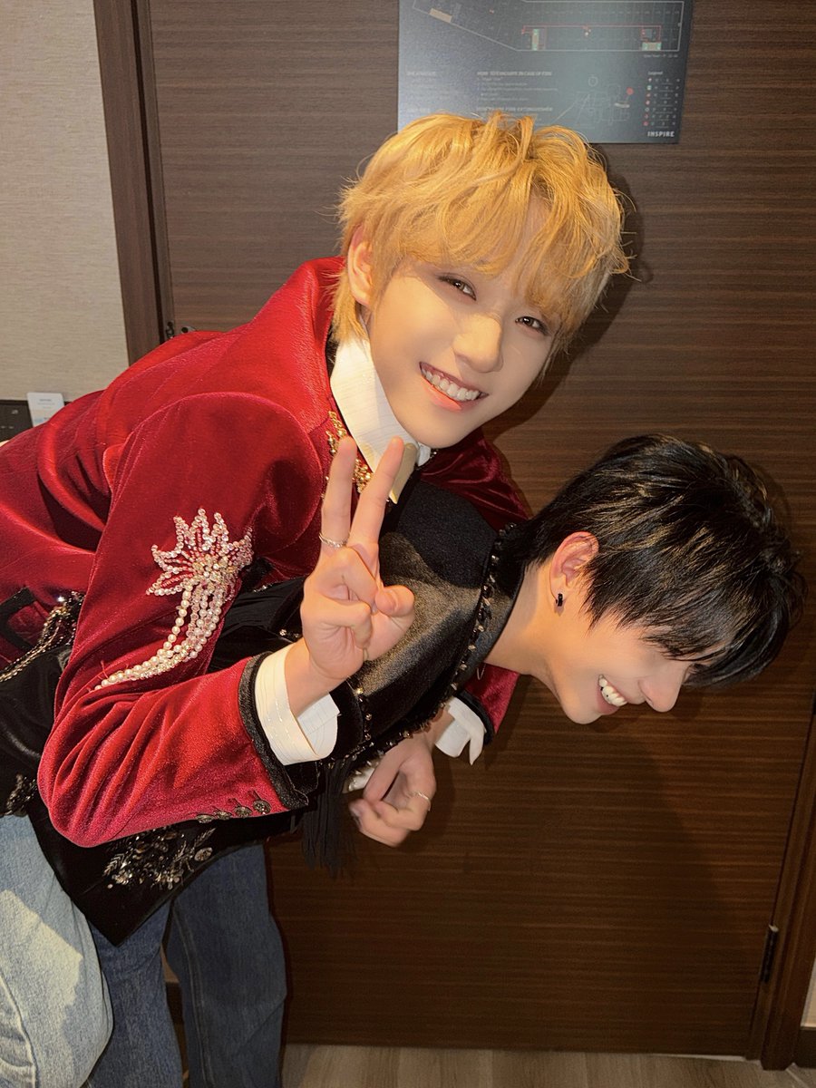 AHOF_official's tweet photo. 다이스케 생일 축하해
너 입벌리고 자는 사진밖에 없어서 갤러리에 있는건 차마 못 올림

#AHOF #아홉
#HAN #박한 https://t.co/GrQ2OkZvGz
