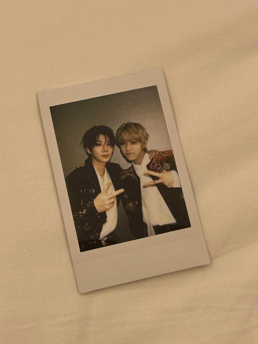 AHOF_official's tweet photo. 다이스케 생일 축하해
너 입벌리고 자는 사진밖에 없어서 갤러리에 있는건 차마 못 올림

#AHOF #아홉
#HAN #박한 https://t.co/GrQ2OkZvGz