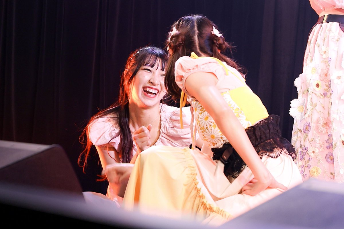 _2blue_rose8_'s tweet photo. りりさんと絡んだりアイコンタクト取る部分がとっても多くて、その時のあゆむちゃんが楽しそうすぎてだいすき☺️💕

#pvwonderland #PVW_now
#popnjam #Popnjam_now
@ayumu__mm https://t.co/NZCE8SKhte