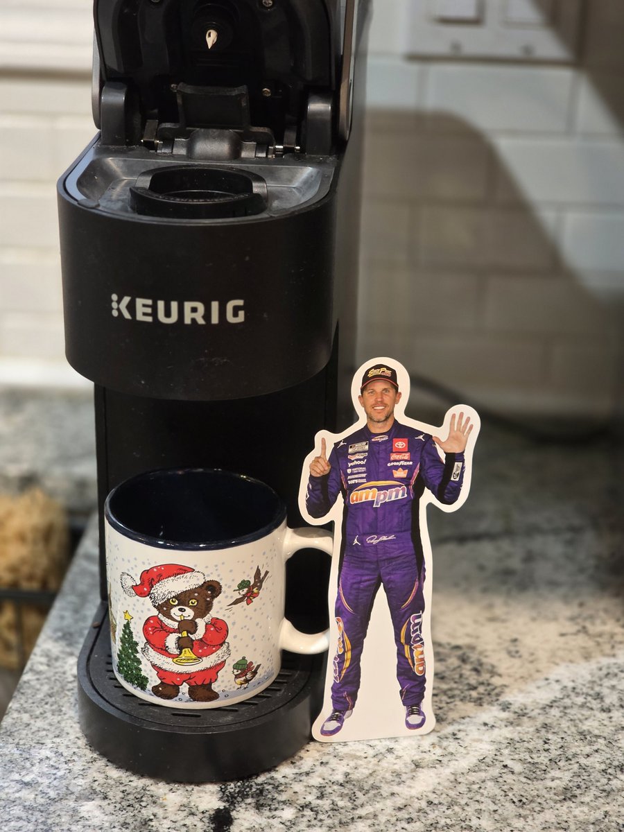 DewGills's tweet photo. #MiniDenny and I are ready for coffee. Looks like #Santa came last night. Time for the presents...what's that @dennyhamlin ? No Santa didn't bring you a @nascar Championship for #Christmas. In 52 days you can go out there and start getting it yourself. https://t.co/O3QsSoHIyG