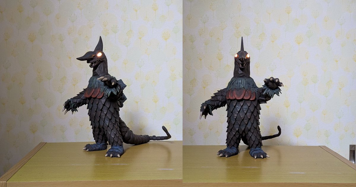 大怪獣シリーズのオイル超獣オイルドリンカー(発光ver.)を開封