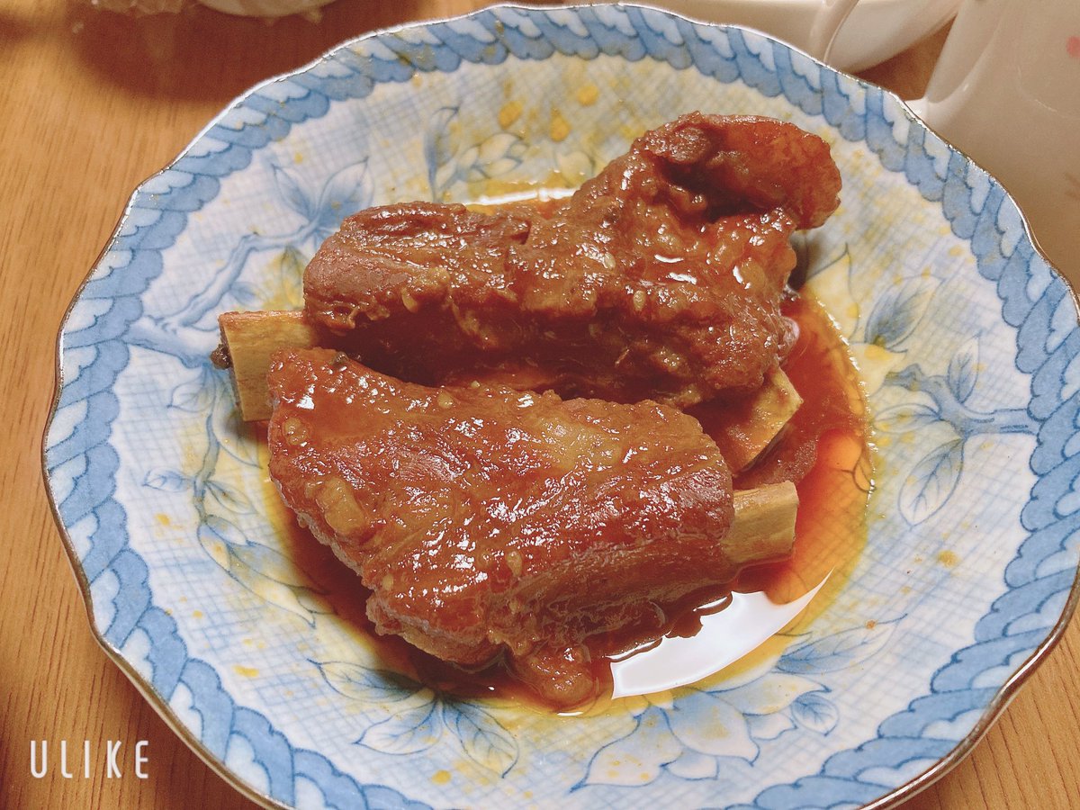 スペアリブページ 母の作るスペアリブが美味しすぎて懇願して作ってもらったんだ…大興奮