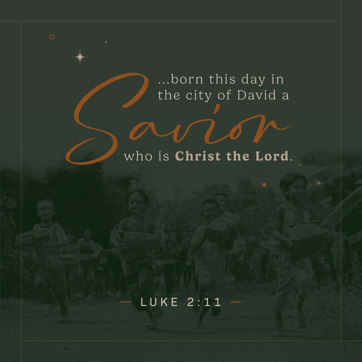 Merry Christmas from Samaritan’s Purse!

As we celebrate the miraculous birth of our Lord and Savior—Jesus Christ—we pray this Christmas fills your home with joy, peace, and the nearness of God’s love. May you be reminded that the greatest gift ever given stepped into our world