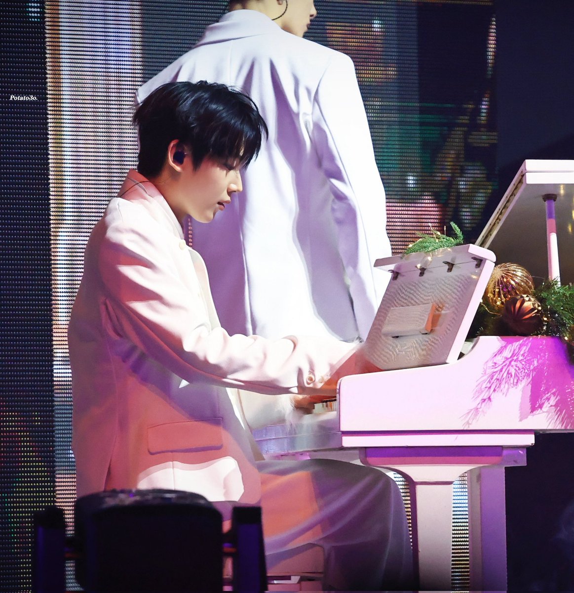 this photo deserves to be in a museum fr