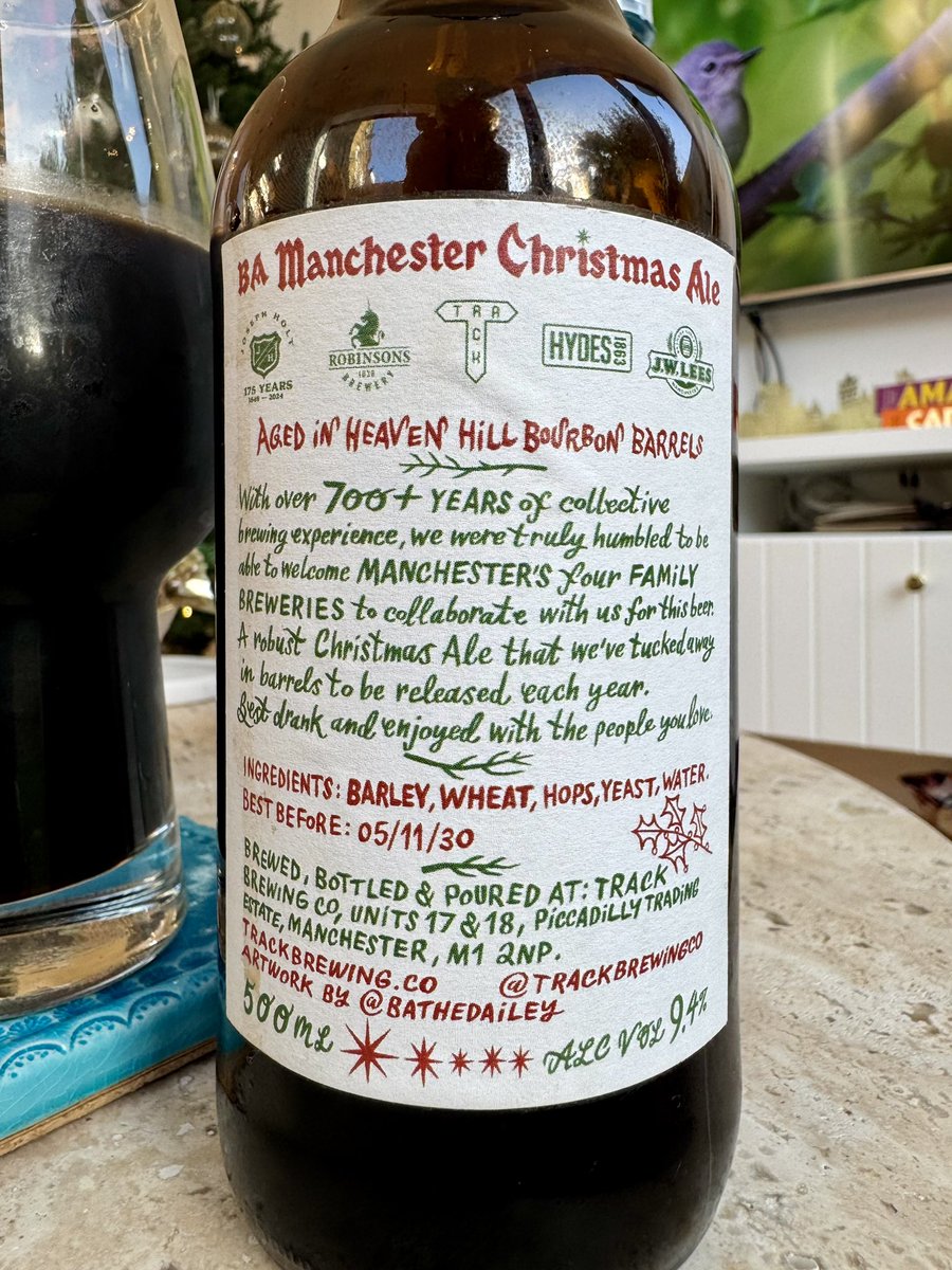_timwiddowson's tweet photo. Top collab from a fine raft of MCR breweries. Smooth, malty, liquorice, spicy with a warming bit of booze. It’s a Christmas lunchtime sipper … Splendid! #TrackBrewing @JosephHolt1849 @robbiesbrewery @HydesBrewery @JWLeesBrewery Happy Christmas one & all. https://t.co/qQZI6d1Igs