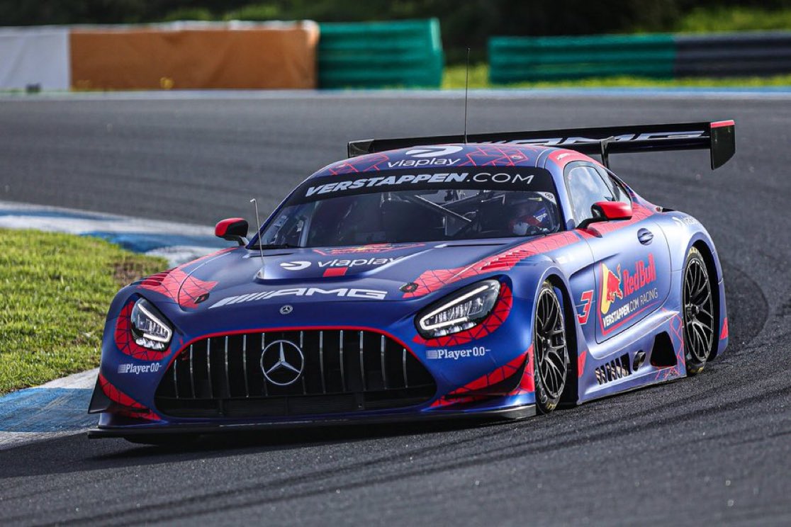 maxvcalloway's tweet image. Verstappen·com Racing' has changed name and its know as “Verstappen Racing' from 2026 onward!!