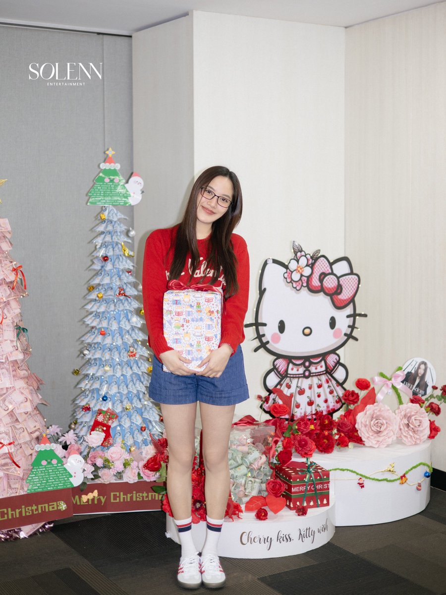 Solenn Entertainment tweet media