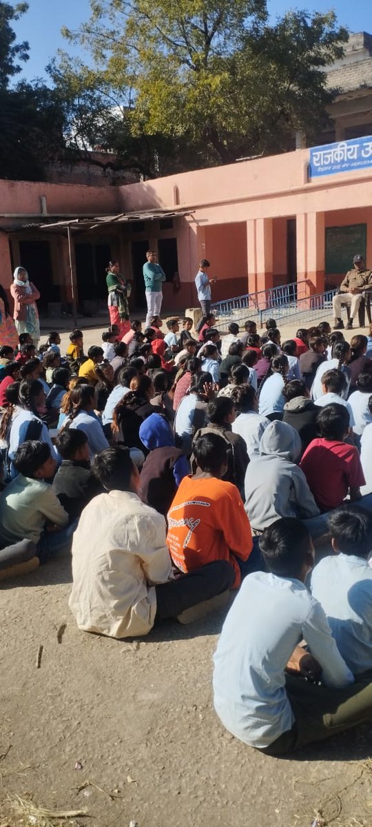 RtoUdaipur's tweet photo. दिनांक 11.12.2025 से दिनांक 25.12.2025 तक सड़क सुरक्षा पखवाड़े का आयोजन https://t.co/jnaRbWiaxc