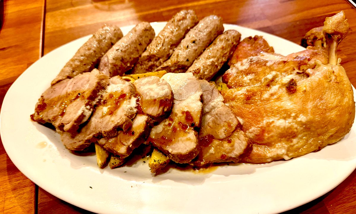 クリスマスパーティしてきました✨美味し過ぎたー!ワイン飲みまくって来た🍷 