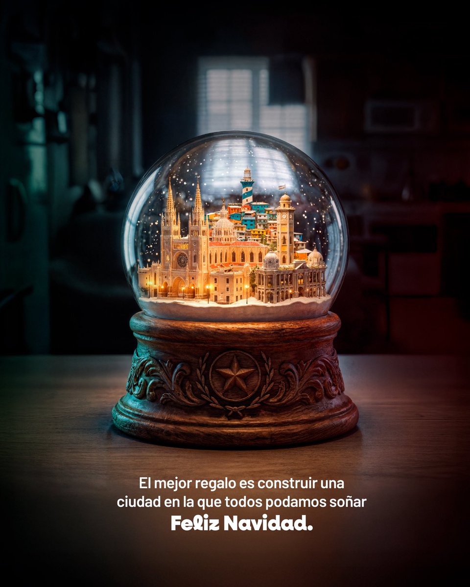 🎄¡Que la Navidad nos encuentre juntos! ✨

Que la luz de estas fiestas abrace cada barrio, cada familia y cada sueño, recordándonos que una ciudad se construye con esperanza, amor y ganas de salir adelante juntos.

Feliz Navidad, Guayaquil. 🩵

#ConstruyendoLaCiudadDeTodos