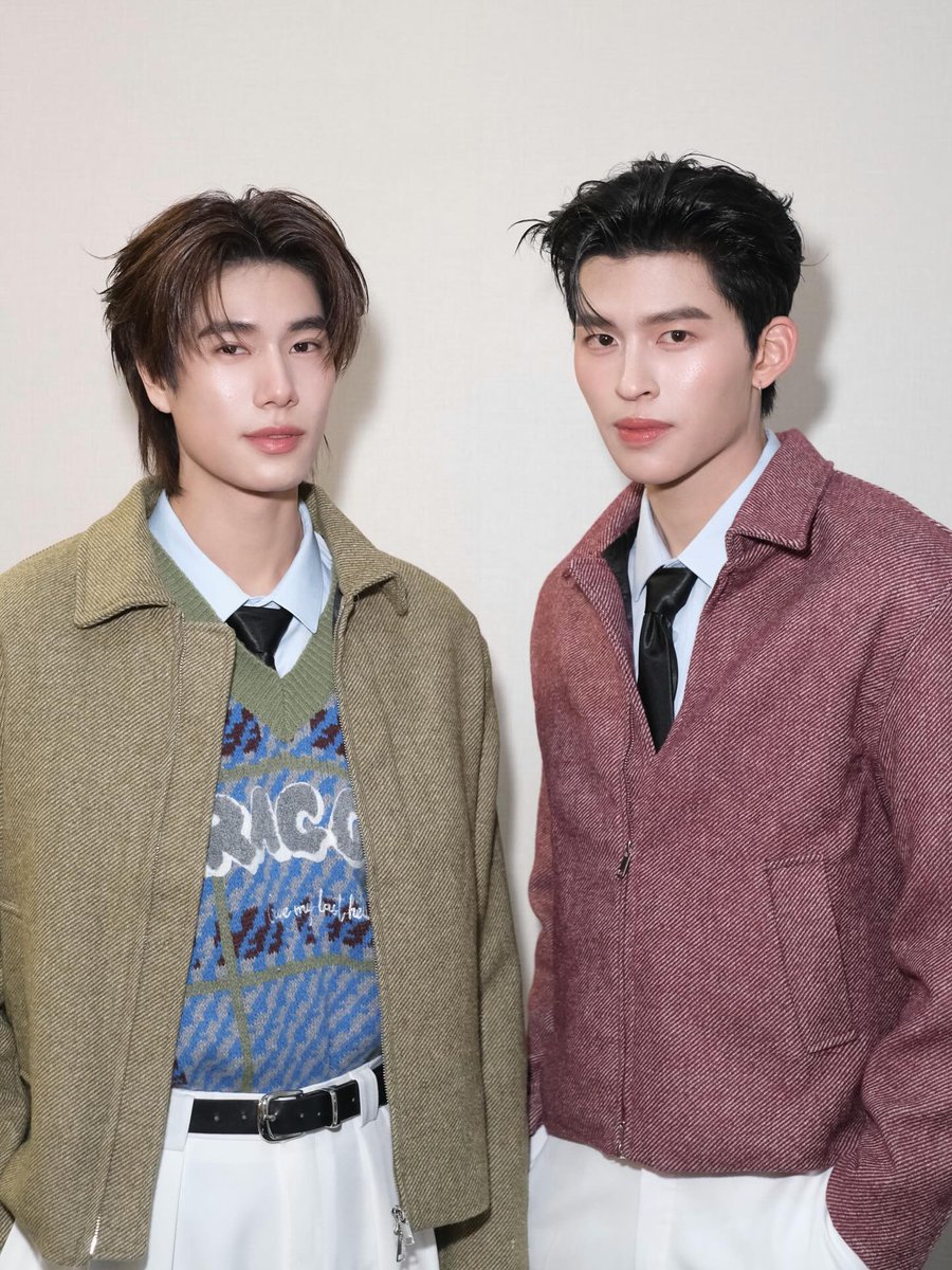 Top Visual ✨🫠🤟🏻
หล่อตั้งแต่ต้นปียันท้ายปี

📸 IG : palmpampass

PPP FAMILY X KING POWER

#ThePowerGiftivalxPondPhuwin
#ThePowerGiftivalxPermpoon