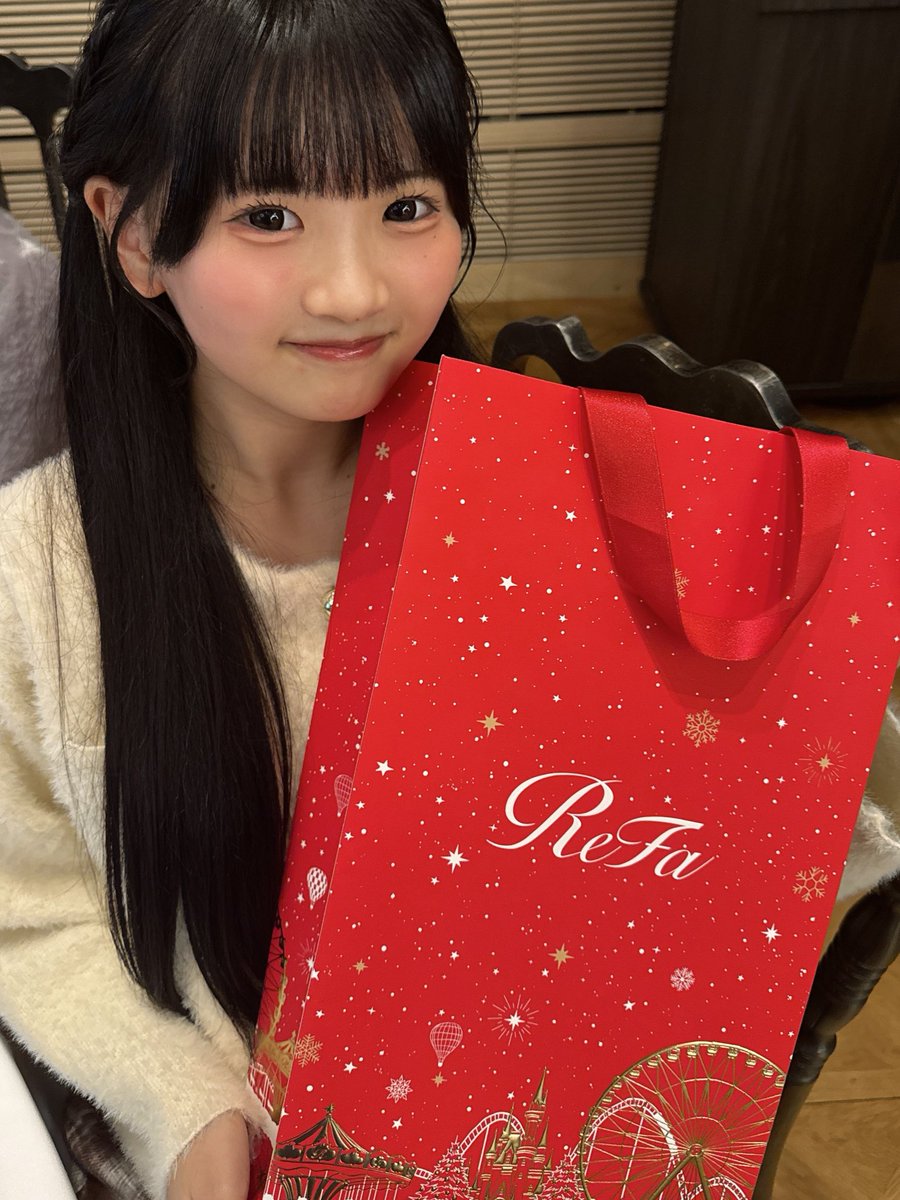 ykn_lloq's tweet photo. 【おしらせ】
忘年会、ぶじビンゴ景品げっとしましたෆ https://t.co/vcacnimurE