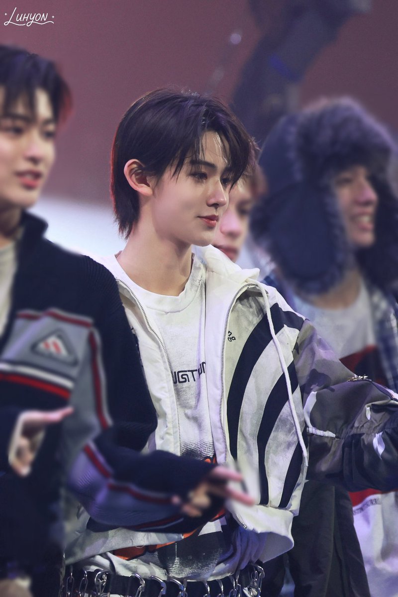 LUHYON_0113's tweet photo. 251225

#CORTIS #코르티스 
#SEONGHYEON #성현 https://t.co/cTiEaagGHZ