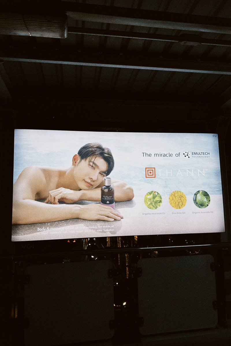 myworldspt's tweet image. โคตรจะหล่ออะพี่ดารา 😊