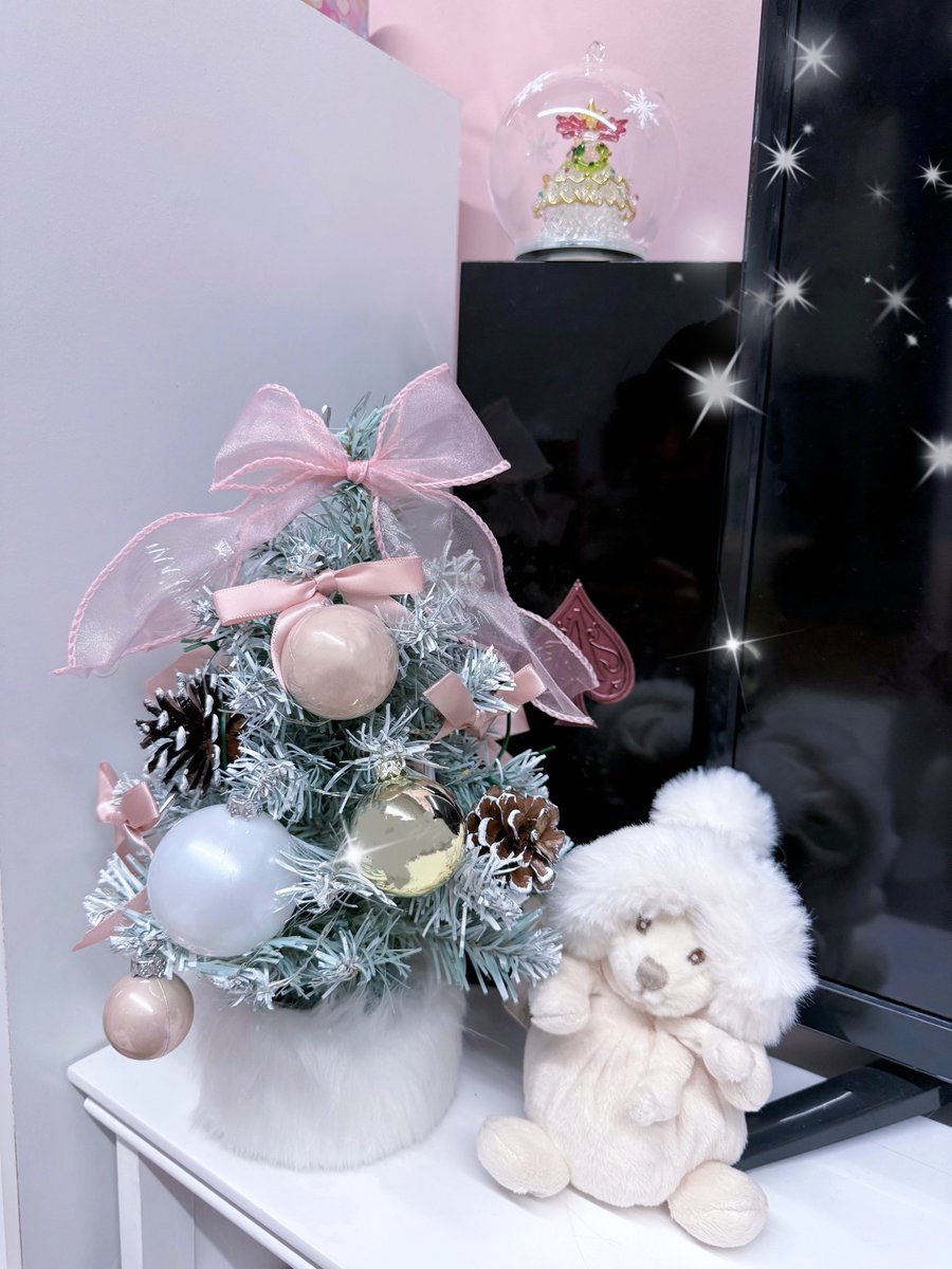aikati_a_a's tweet photo. めりくり🧁🤍💗🎄*⋆ https://t.co/LpC8PPjxvy