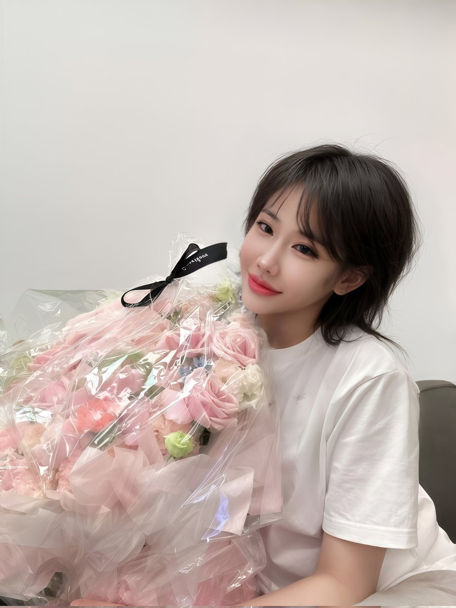 💋壟上折花丶💜❤️🖤 tweet media