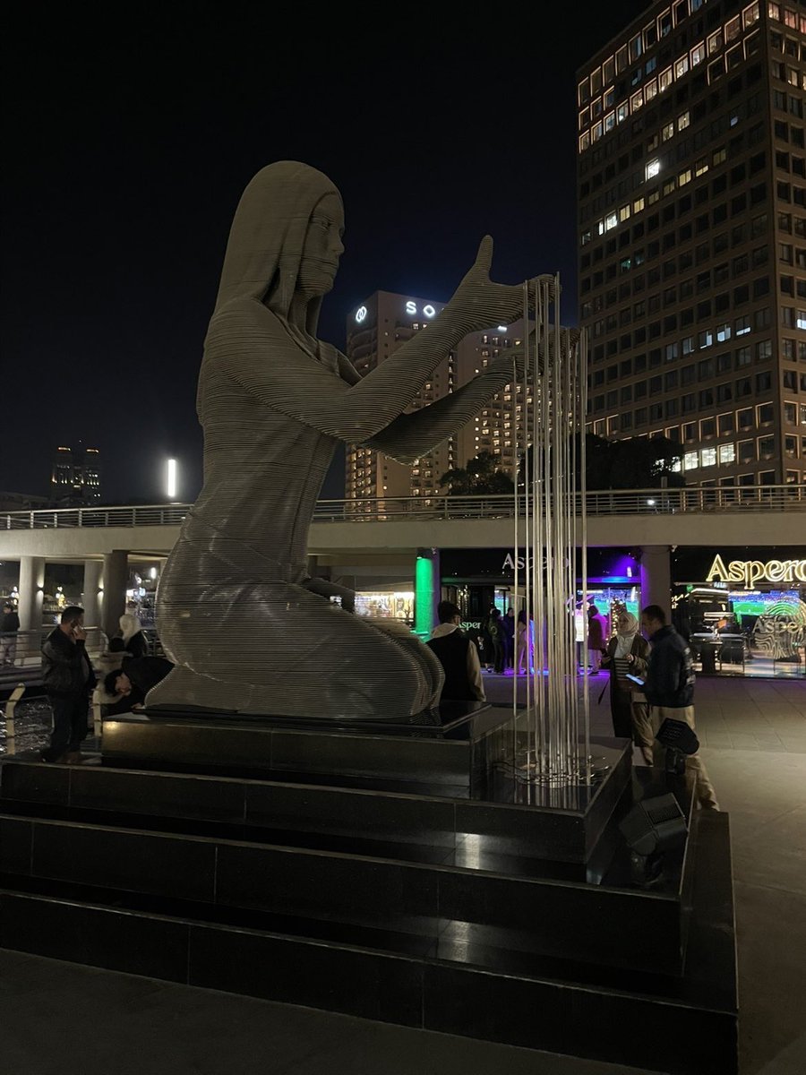 مصر ليست مجرد تاريخ بل حضارة من الفراعنة إلى اليوم.