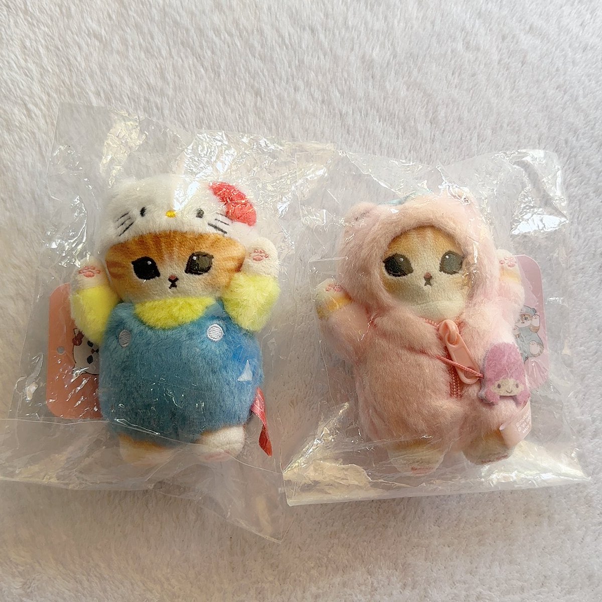 พร้อมส่ง 🐈🎀 

♡พวงกุญแจmofusand ลาล่า 320
♡พวงกุญแจmofusand คิตตี้  350
ทั้งคู่เป็นพวงมือ 2 ค่า

dm/mention 
 #ตลาดนัดmofusand 
 #strawberyyreadytoship