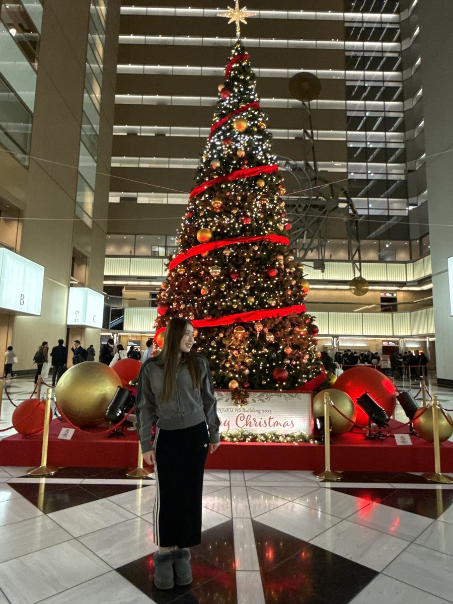 Rika Kihira 紀平梨花 tweet media