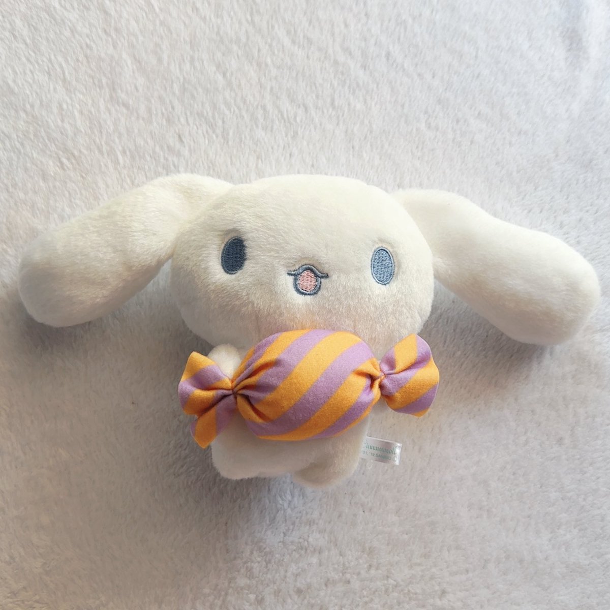 พร้อมส่ง 🍨🕯️

♡ตุ๊กตาชินนาถือลูกกวาด 200

dm/mention 
#ตลาดนัดsanrio 
#strawberyyreadytoship