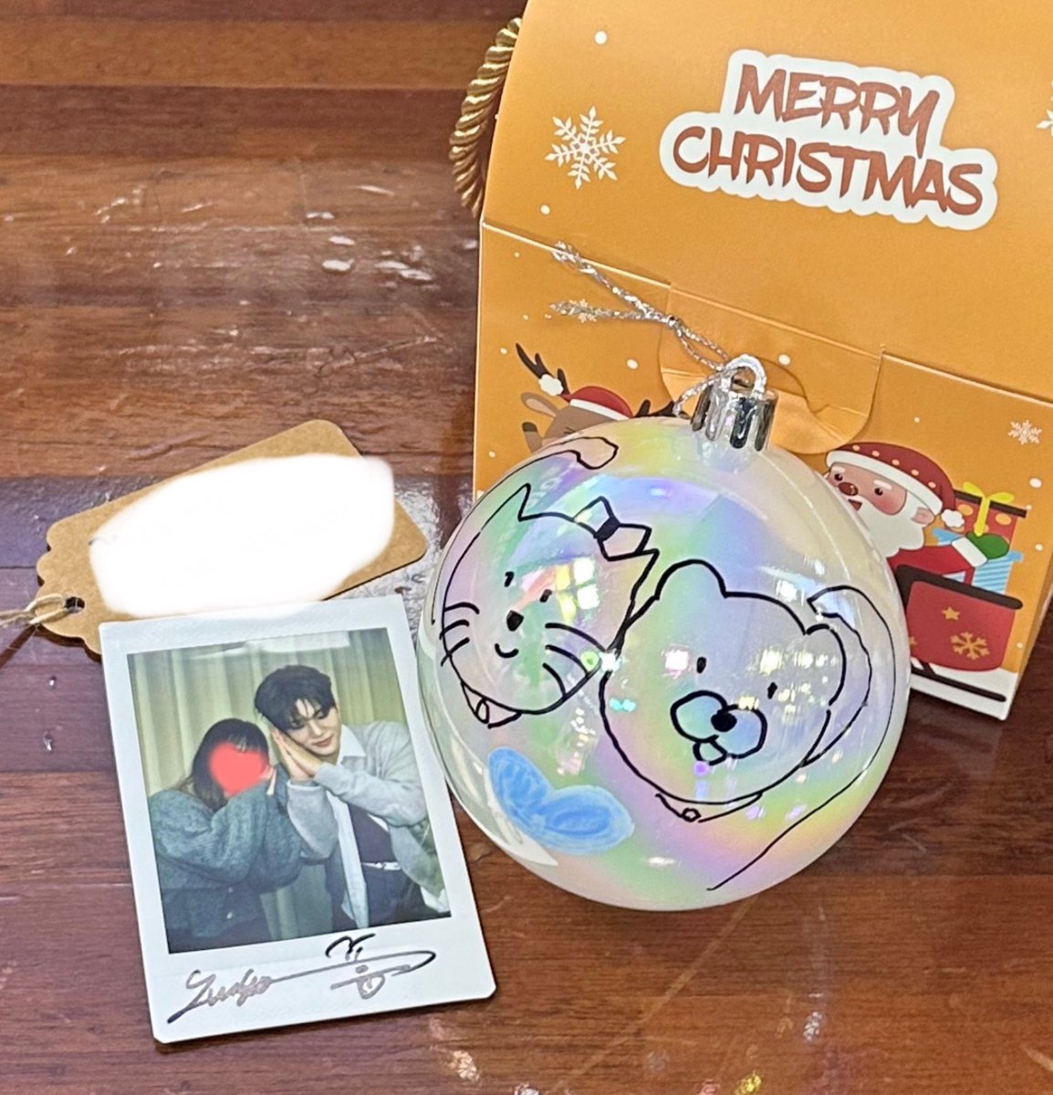 co_ro314's tweet photo. 𝐌𝐞𝐫𝐫𝐲 𝐂𝐡𝐫𝐢𝐬𝐭𝐦𝐚𝐬 🎄🧸
 ︎︎
 ︎︎
#DKB #다크비 #JUNSEO #준서 #황준서 https://t.co/mjcaakse6b
