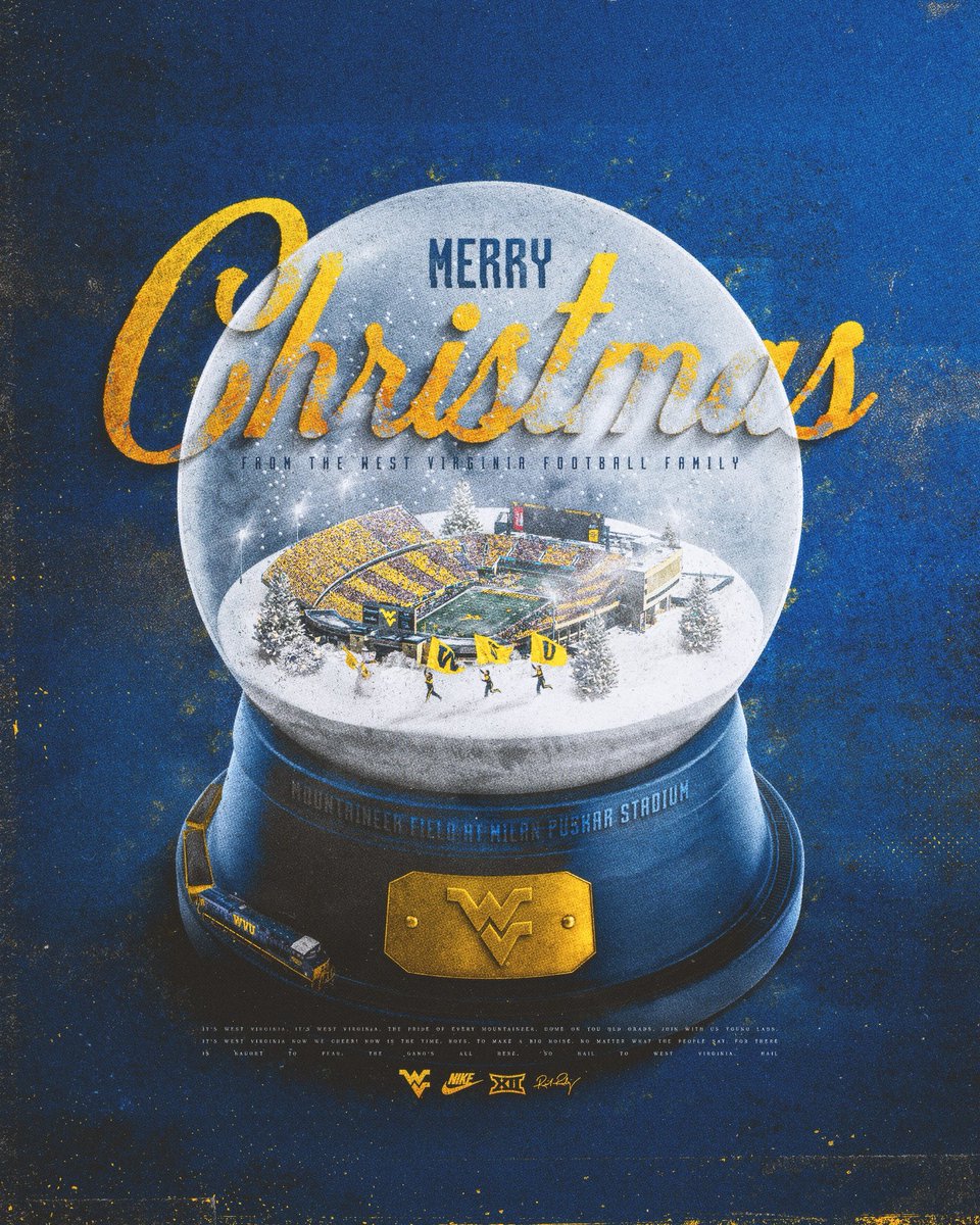 WVUfootball's tweet image. From the West Virginia football family to yours, Merry Christmas!🎄