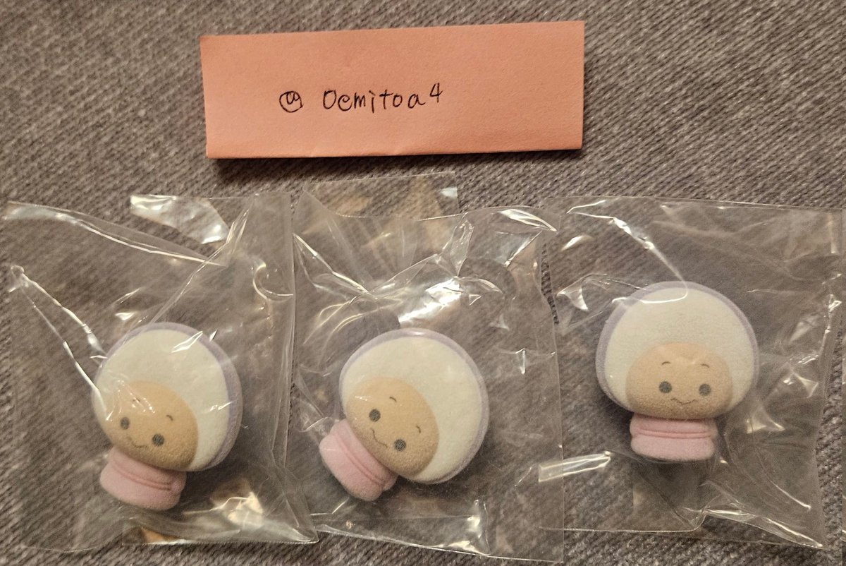 0emitoa4's tweet photo. 【交換】ディズニー ふわふわフロッキードール

譲：ヤングオイスター×3
求：プーさん＞スティッチ＞ベイマックス

まとめての交換優先、郵送での交換希望です。
よろしくお願いします🙇🏻 https://t.co/o6Tcwiazd9
