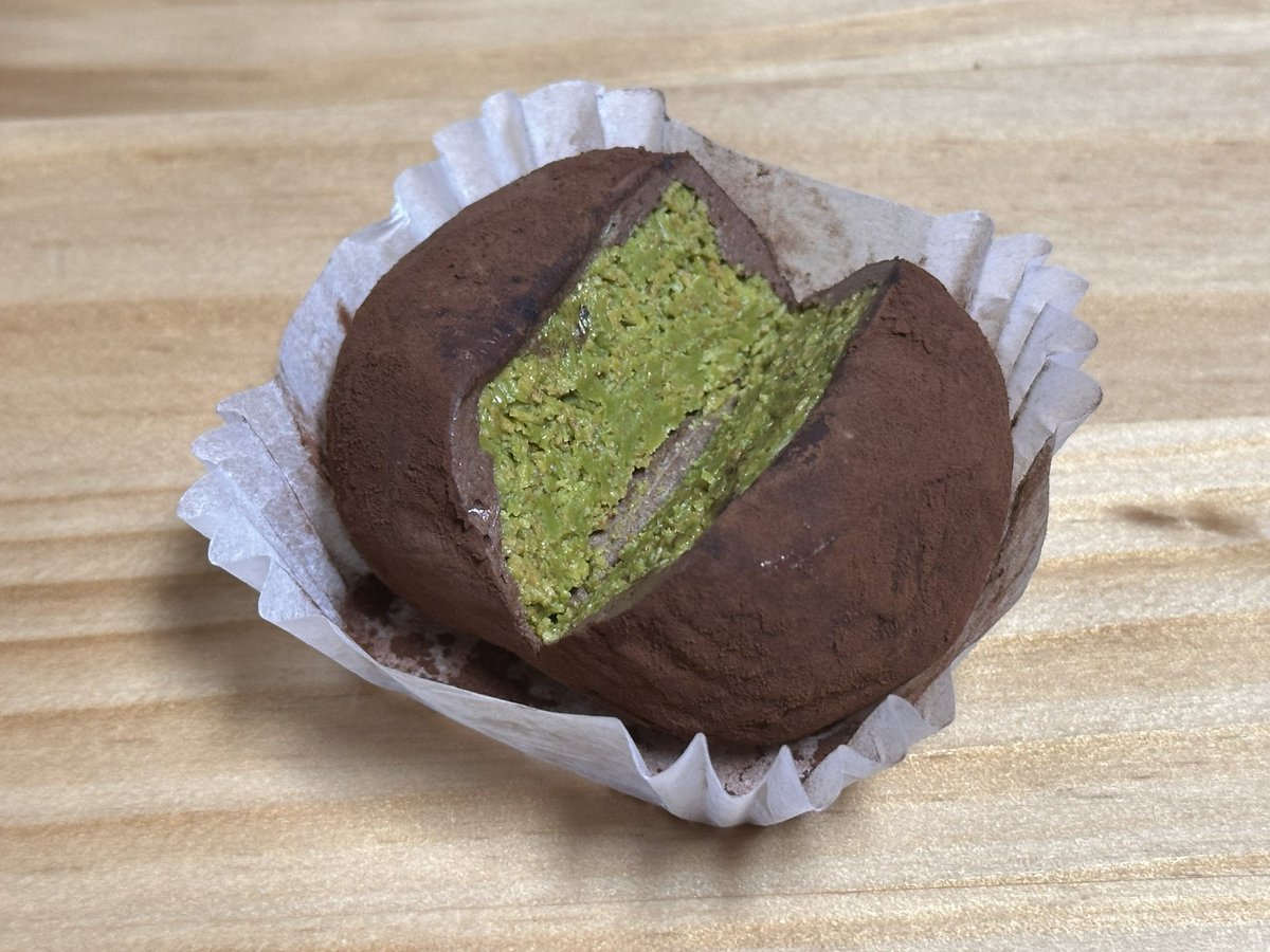 제 엄지손톱 크기인데 6500원인 불미스러운 쫀득 쿠키를 먹어봤어요