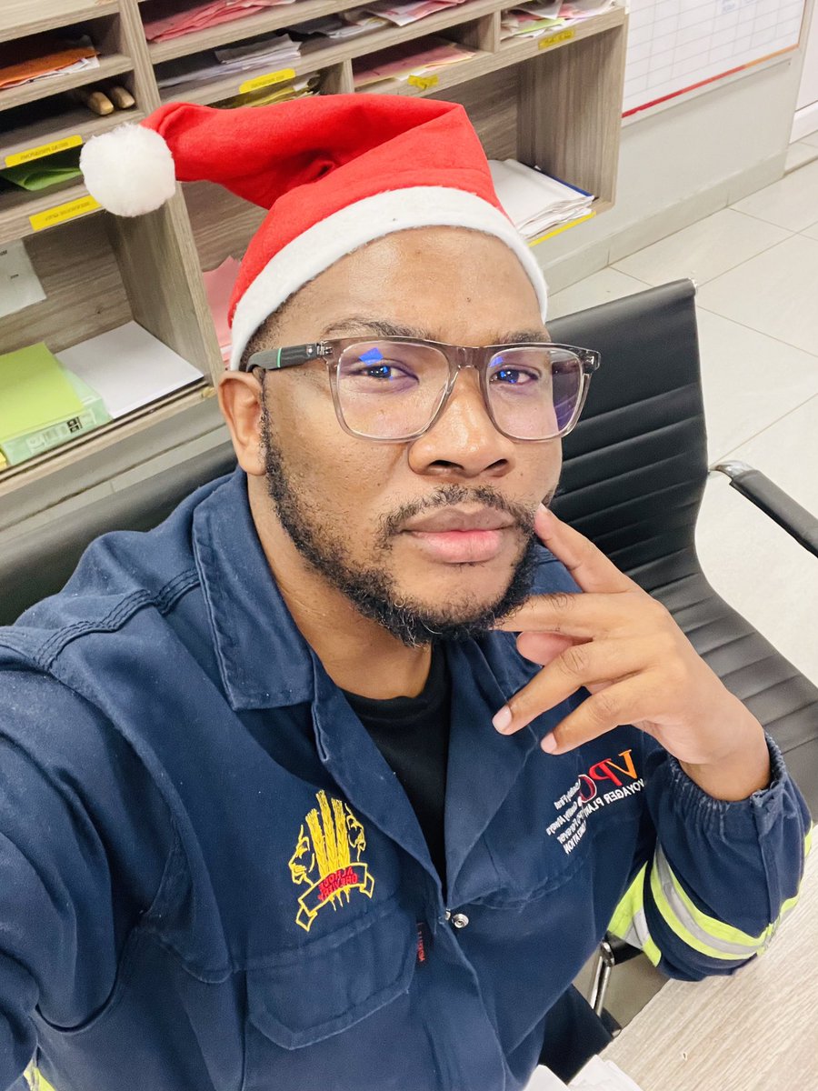 corlenTM's tweet image. From your essential worker…. Merry Christmas 🥳🎅