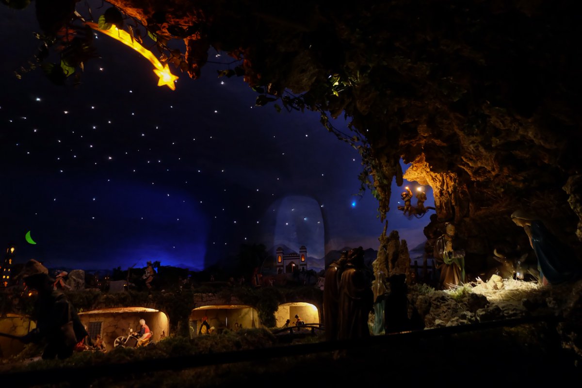 VisitTuscanyITA's tweet photo. #Stupore e #storia in #Lunigiana, a #Pallerone, con il #presepe animato del '53, un #capolavoro di ingegno e #tradizione popolare: https://t.co/1n3lXh5FHN
📸 Elisa Orlando https://t.co/dMdK5whohS