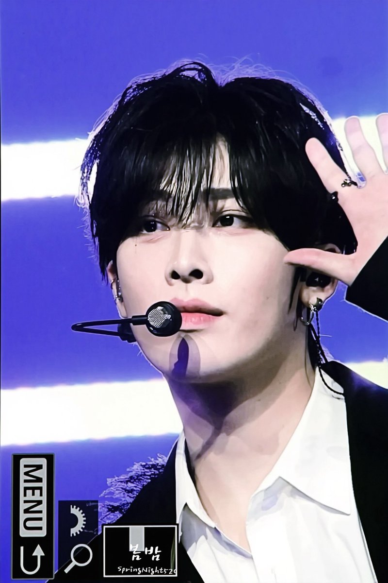 봄밤 tweet media