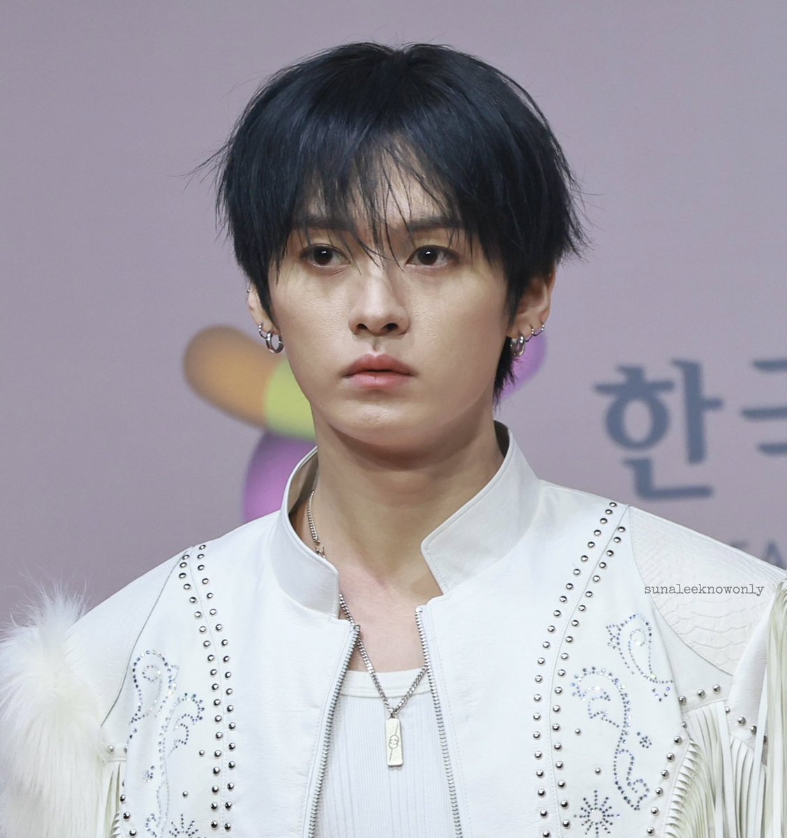 tleeminhex's tweet image. O homem mais bicudo e zoiudo do mundo