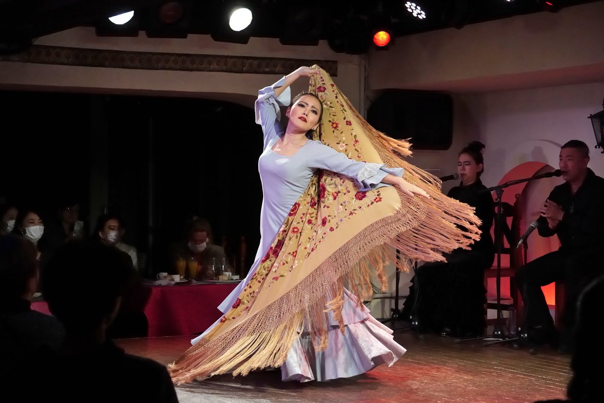 先日のガルロチライブの写真届きました🎶
楽しかったー！
ガルロチなくなってしまうの悲しいなあ。でも最後にいい思い出になりました。