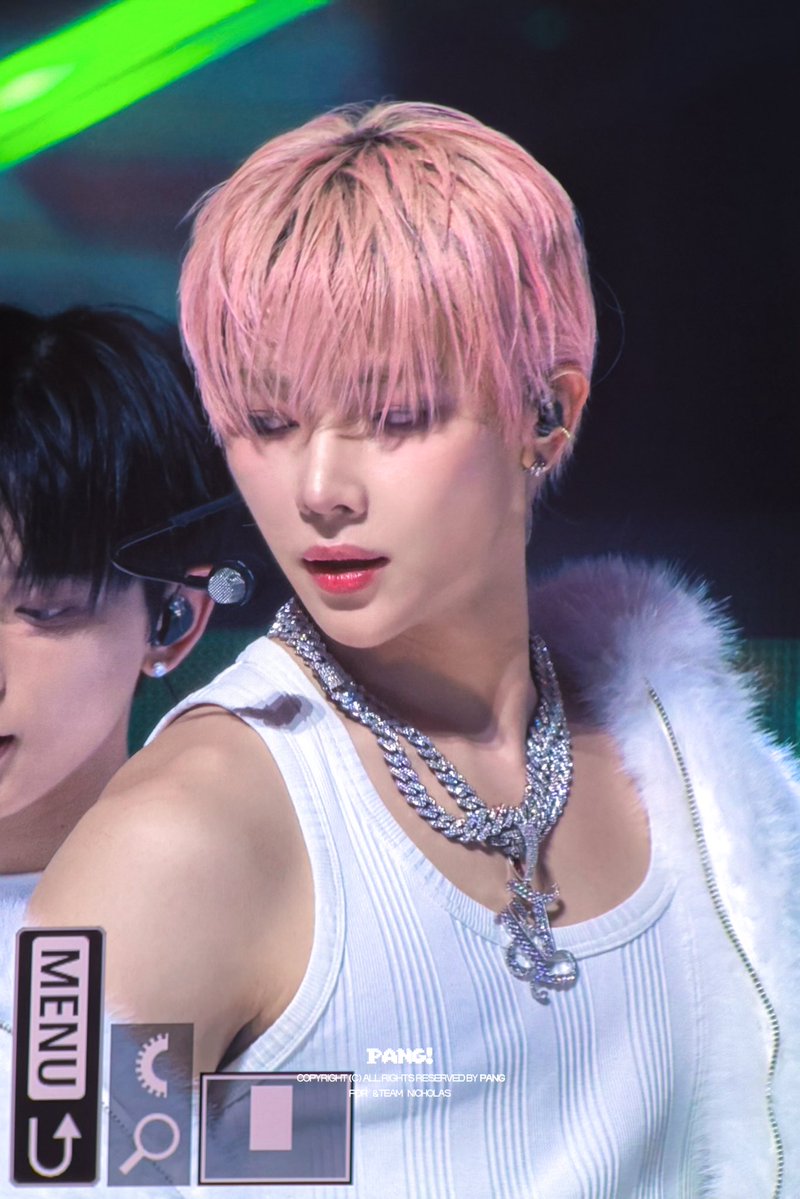 pangluvnico's tweet image. 251225

#니콜라스 #王奕翔 #NICHOLAS #ニコラス